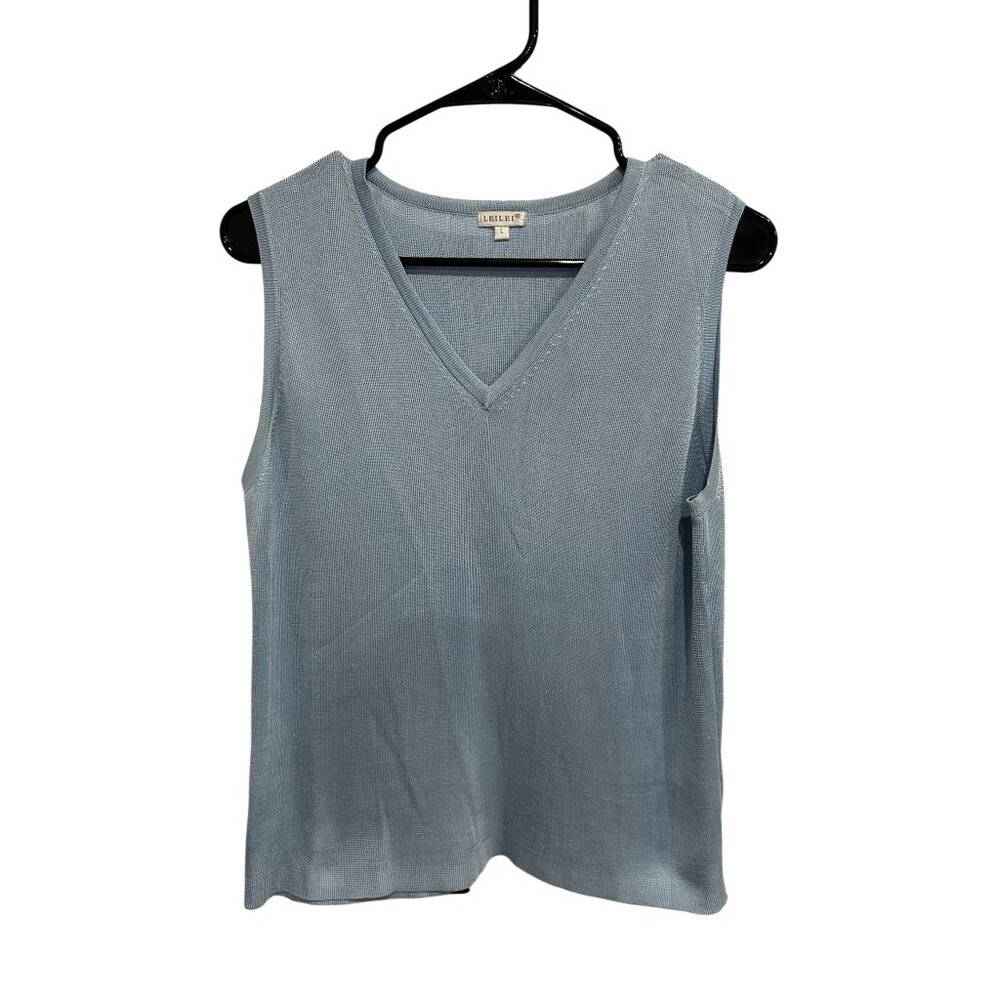 LEILEI Silk Sleeveless V-Neck Top Light Blue Size Large Pullover Knitwear Cozy